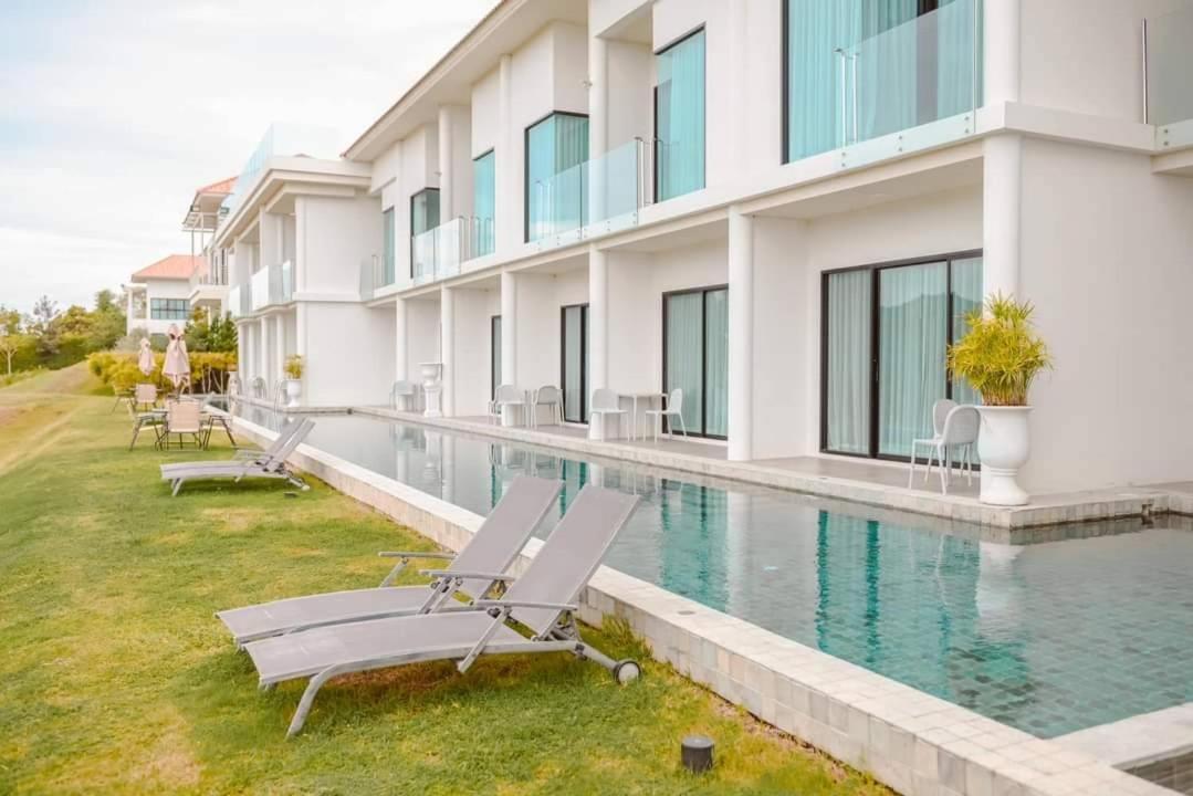 Viva Montane Hotel Ban Nong Chap Tao Exterior photo