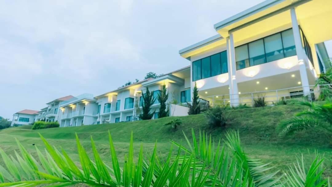 Viva Montane Hotel Ban Nong Chap Tao Exterior photo